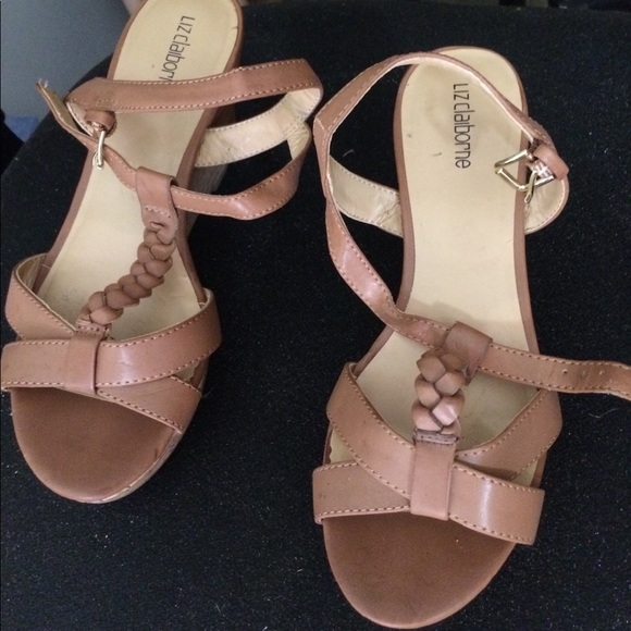 Sandals - Picture 1 of 5